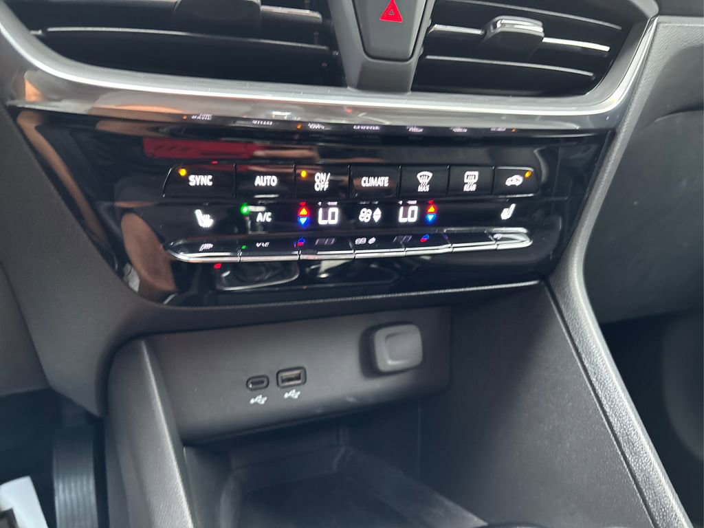 Certified 2024 Buick Encore GX Avenir image 28