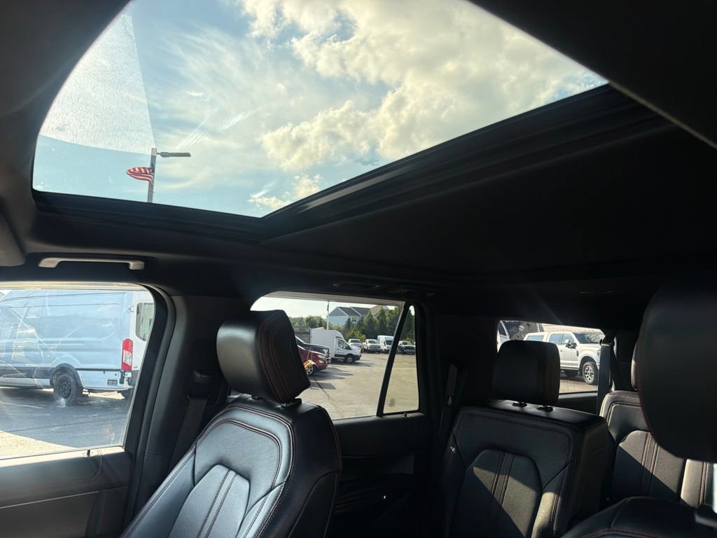 Used 2019 Ford Expedition Max Limited w/ Equipment Group 303A AWD/4WD image 32