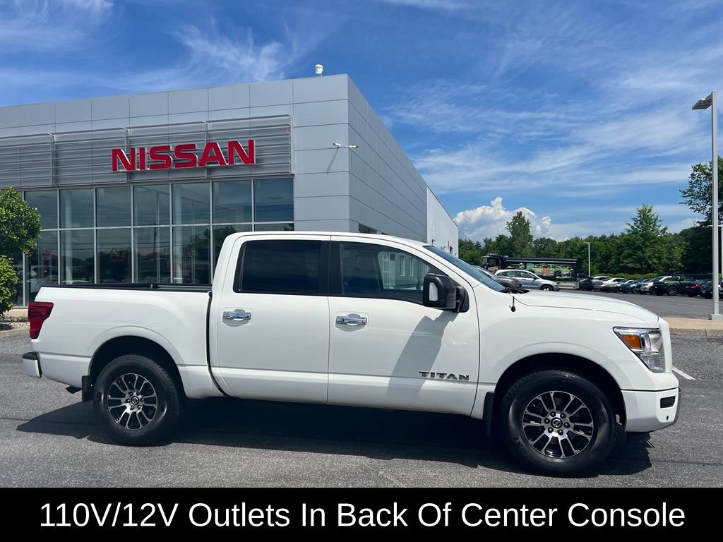 Used 2021 Nissan Titan SV w/ SV Convenience Package AWD/4WD image 18