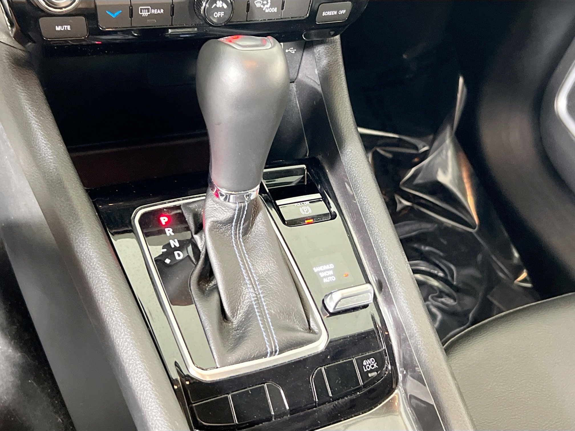 Used 2022 Jeep Compass Latitude image 16