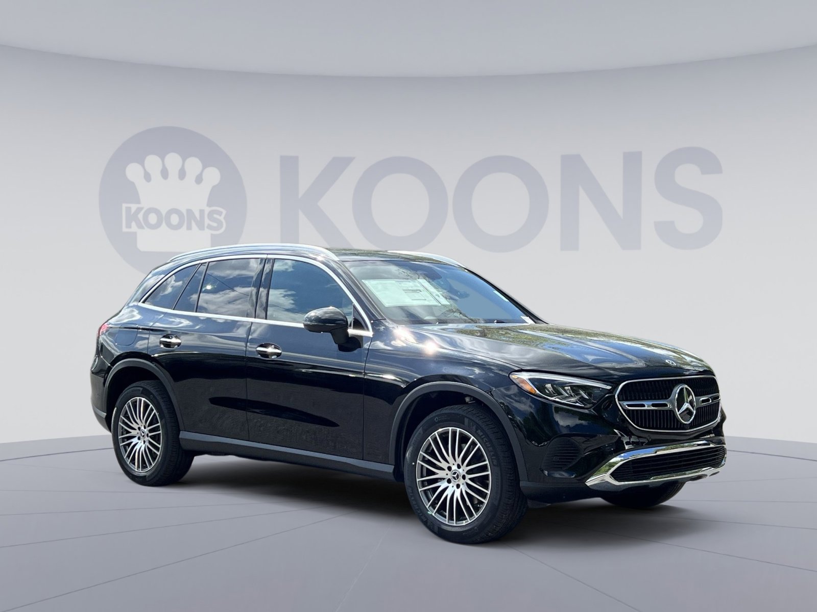 New 2026 Mercedes-Benz GLC 300 4MATIC image 2