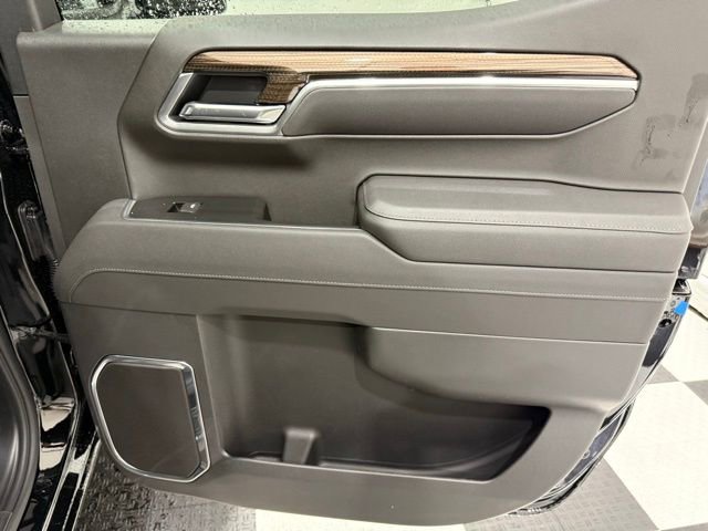 New 2026 Chevrolet Silverado 1500 LT image 25