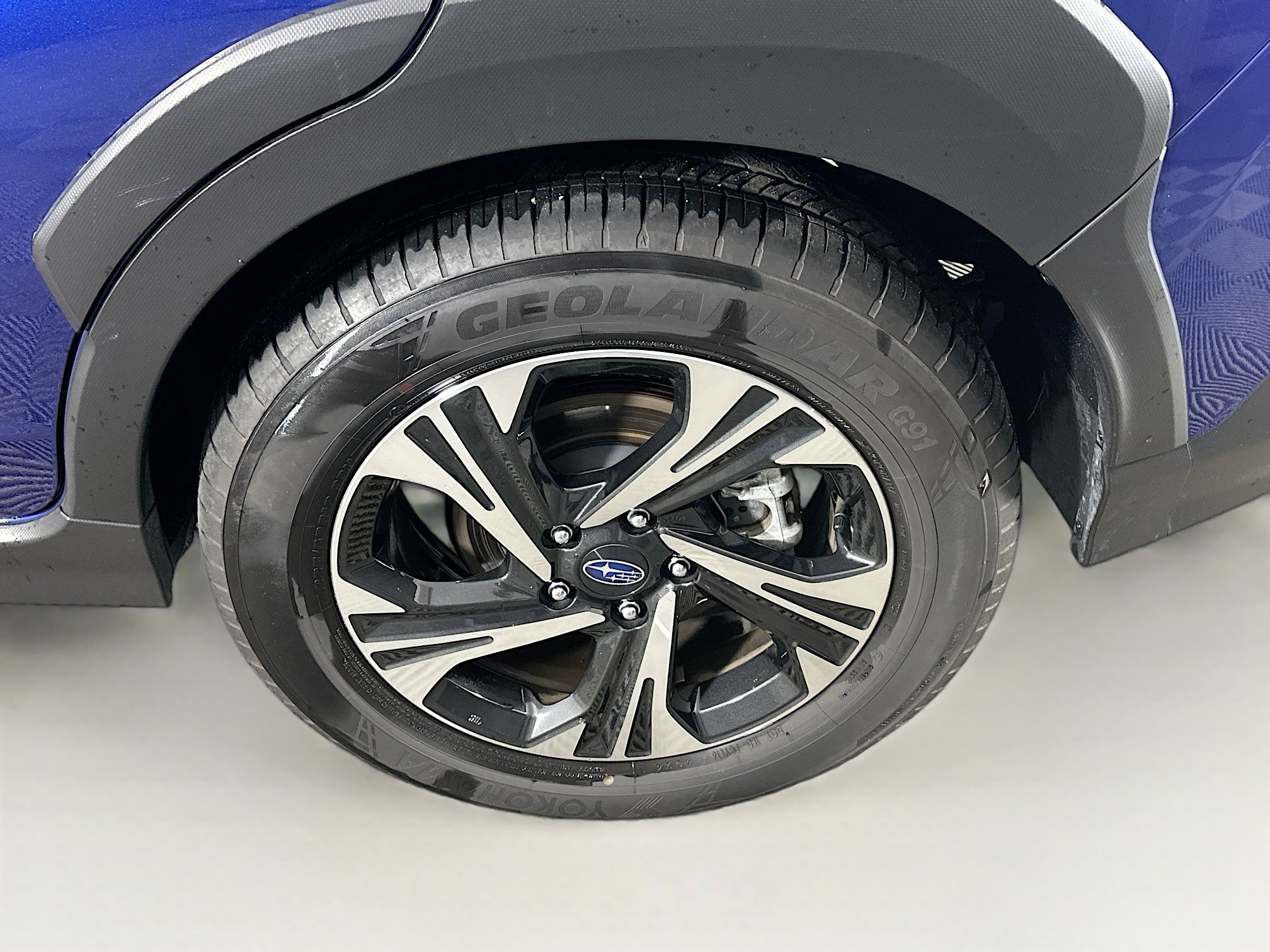 Used 2024 Subaru Crosstrek 2.0i Premium image 11