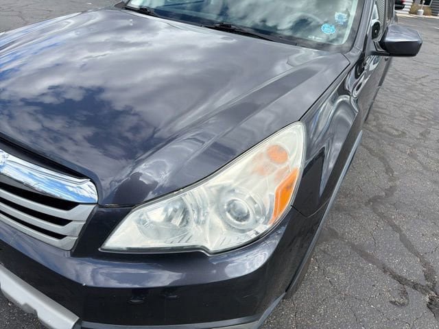 Used 2012 Subaru Outback 2.5i Limited w/ Moonroof Pkg AWD/4WD image 14