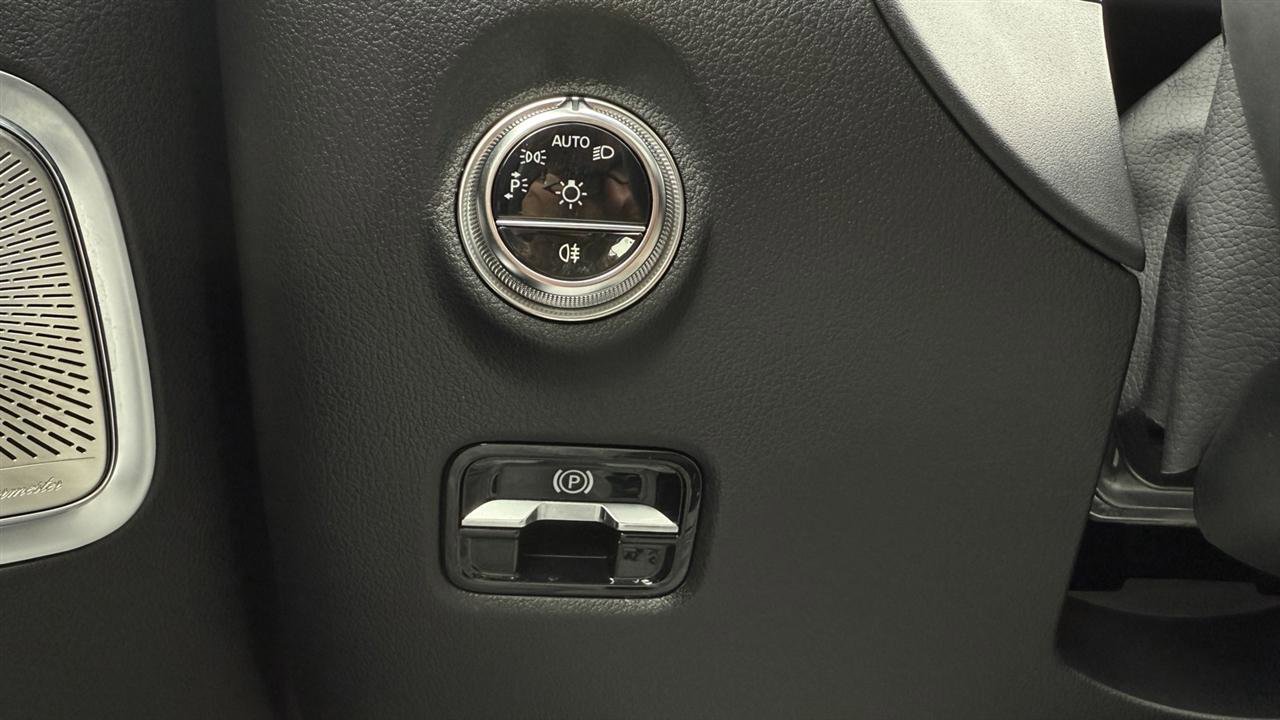 Used 2024 Mercedes-Benz C 36 AMG S image 35