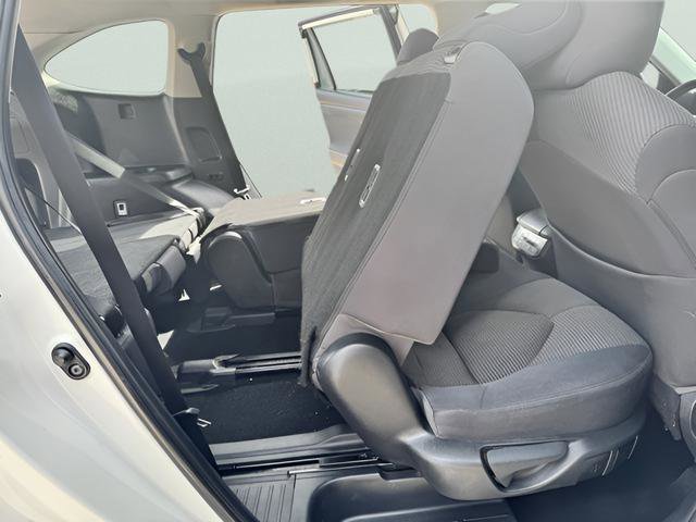 Used 2021 Toyota Highlander LE image 49