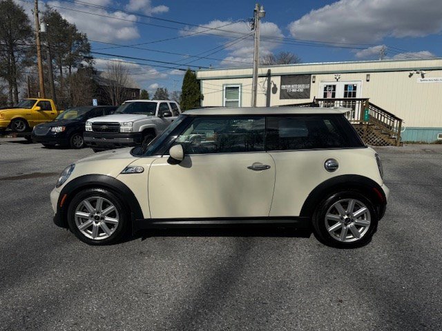 Used 2011 MINI Cooper S image 4