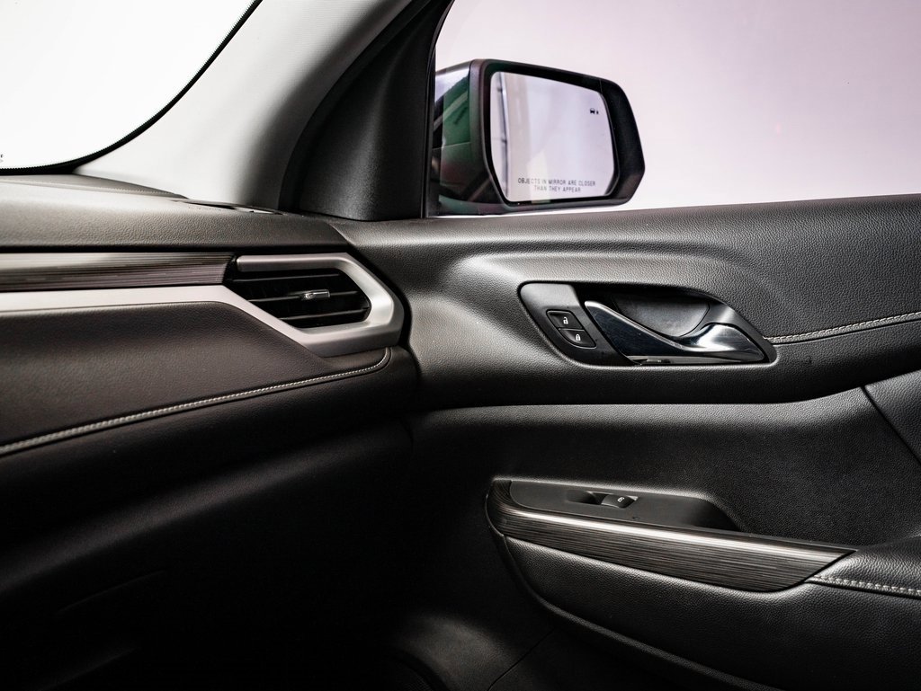 Used 2021 GMC Acadia SLT w/ Preferred Package image 40