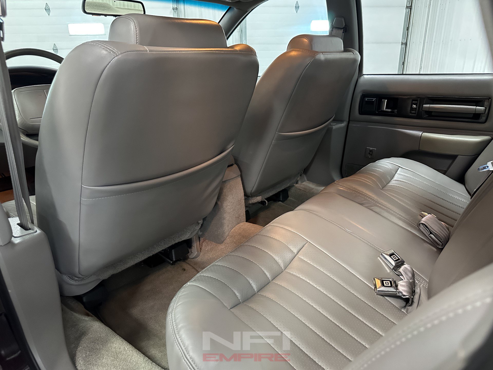 Used 1995 Chevrolet Impala SS RWD image 32