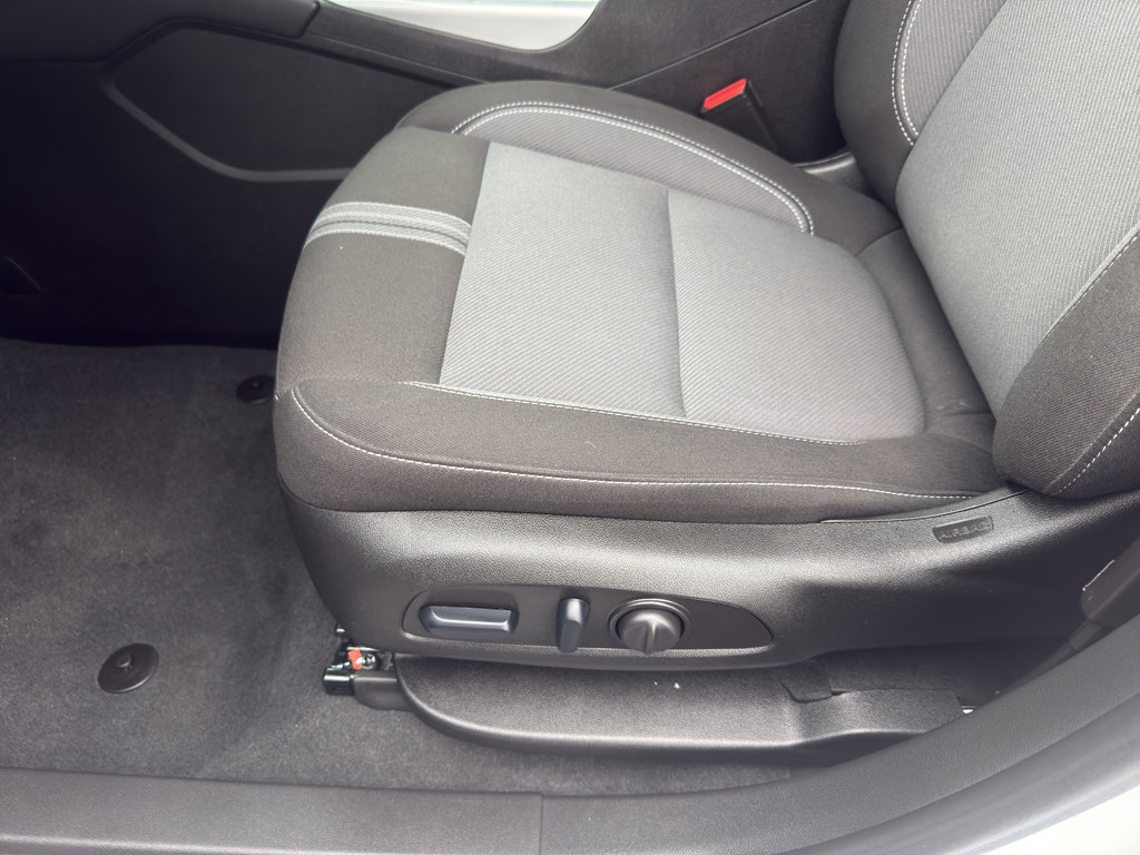 Used 2024 Chevrolet Blazer LT w/ Convenience Package image 15