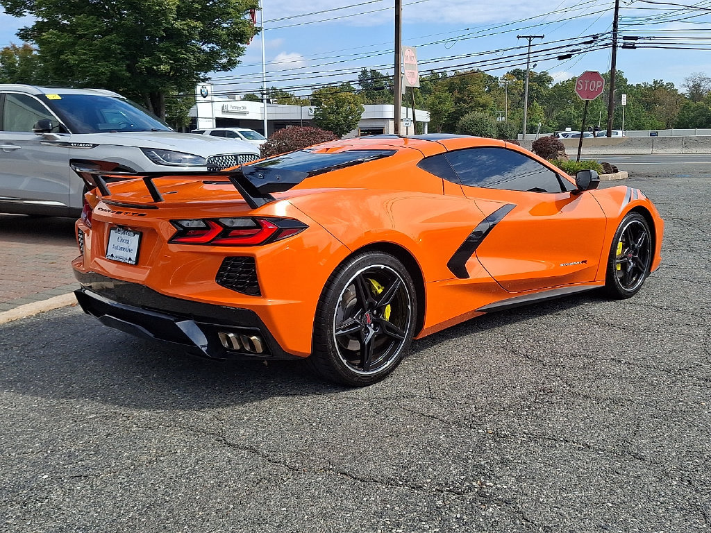 Used 2022 Chevrolet Corvette Stingray Preferred Cpe w/ Z51 Performance Package RWD image 9
