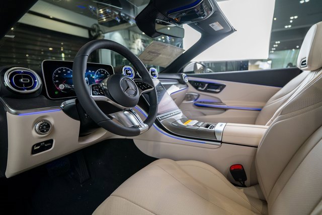 New 2026 Mercedes-Benz CLE 300 4MATIC Cabriolet image 13