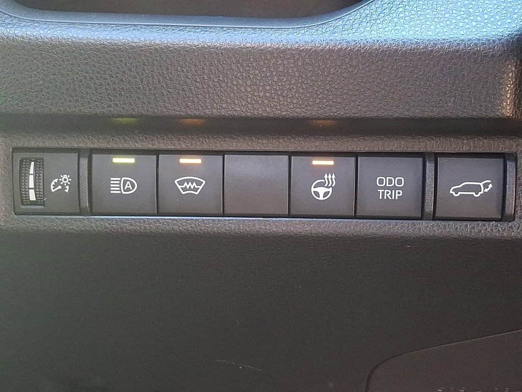 Used 2024 Toyota RAV4 XSE w/ Weather Package AWD/4WD image 26