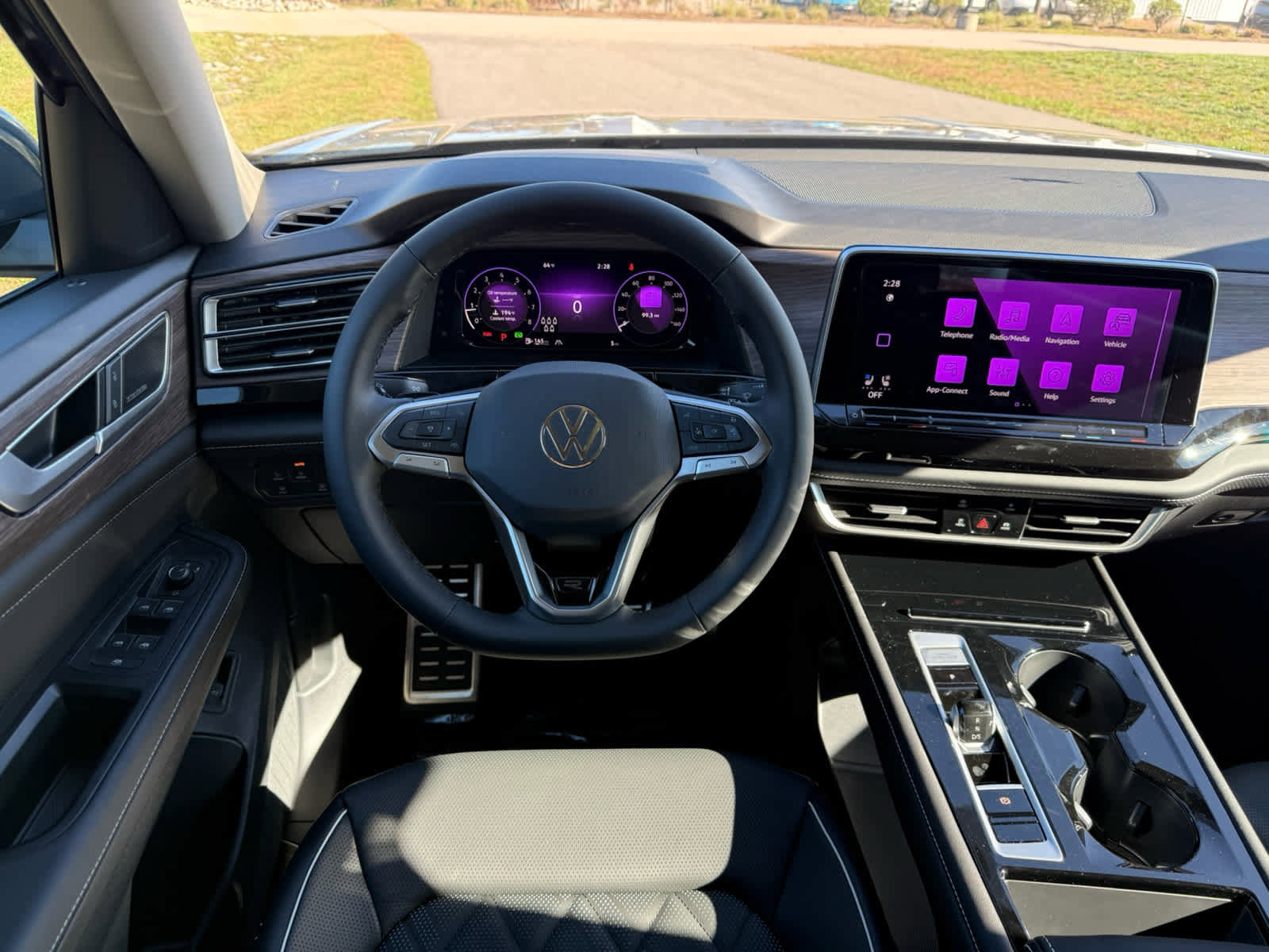 New 2026 Volkswagen Atlas SEL Premium R-Line image 19