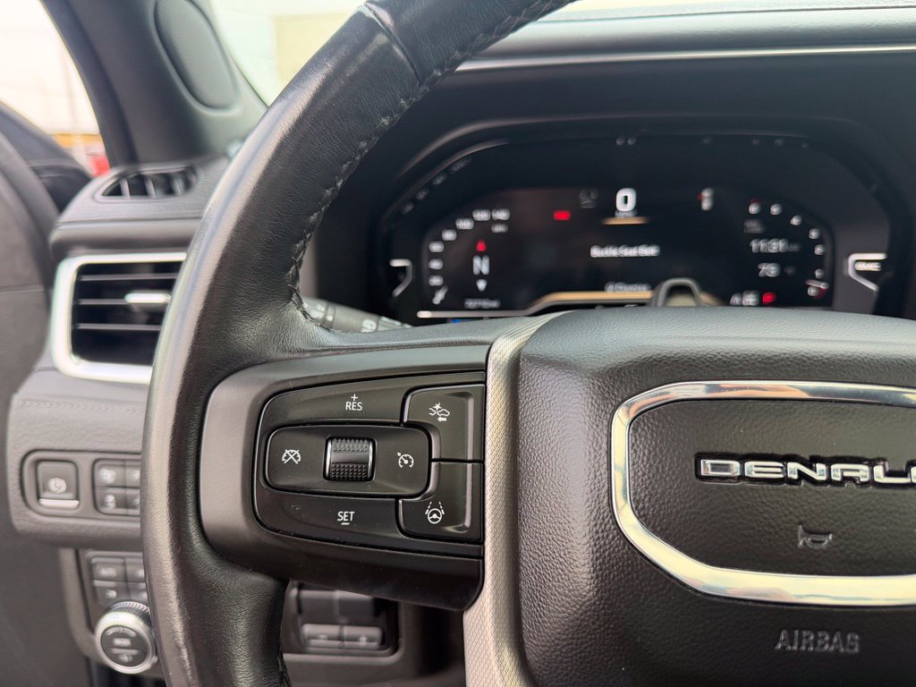 Used 2024 GMC Yukon Denali w/ Denali Reserve Package AWD/4WD image 34