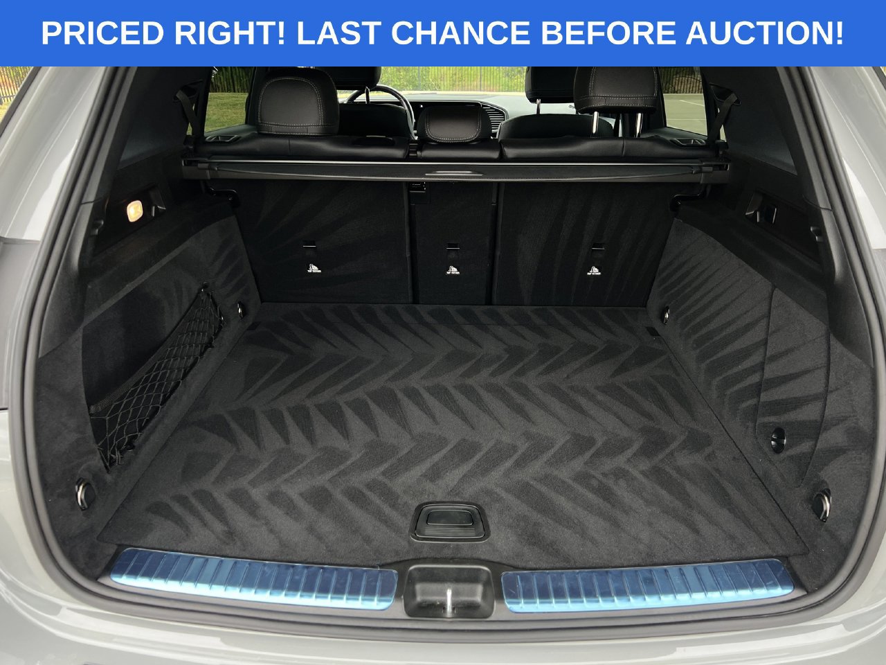 Used 2025 Mercedes-Benz GLE 450 4MATIC w/ AMG Line Exterior image 22