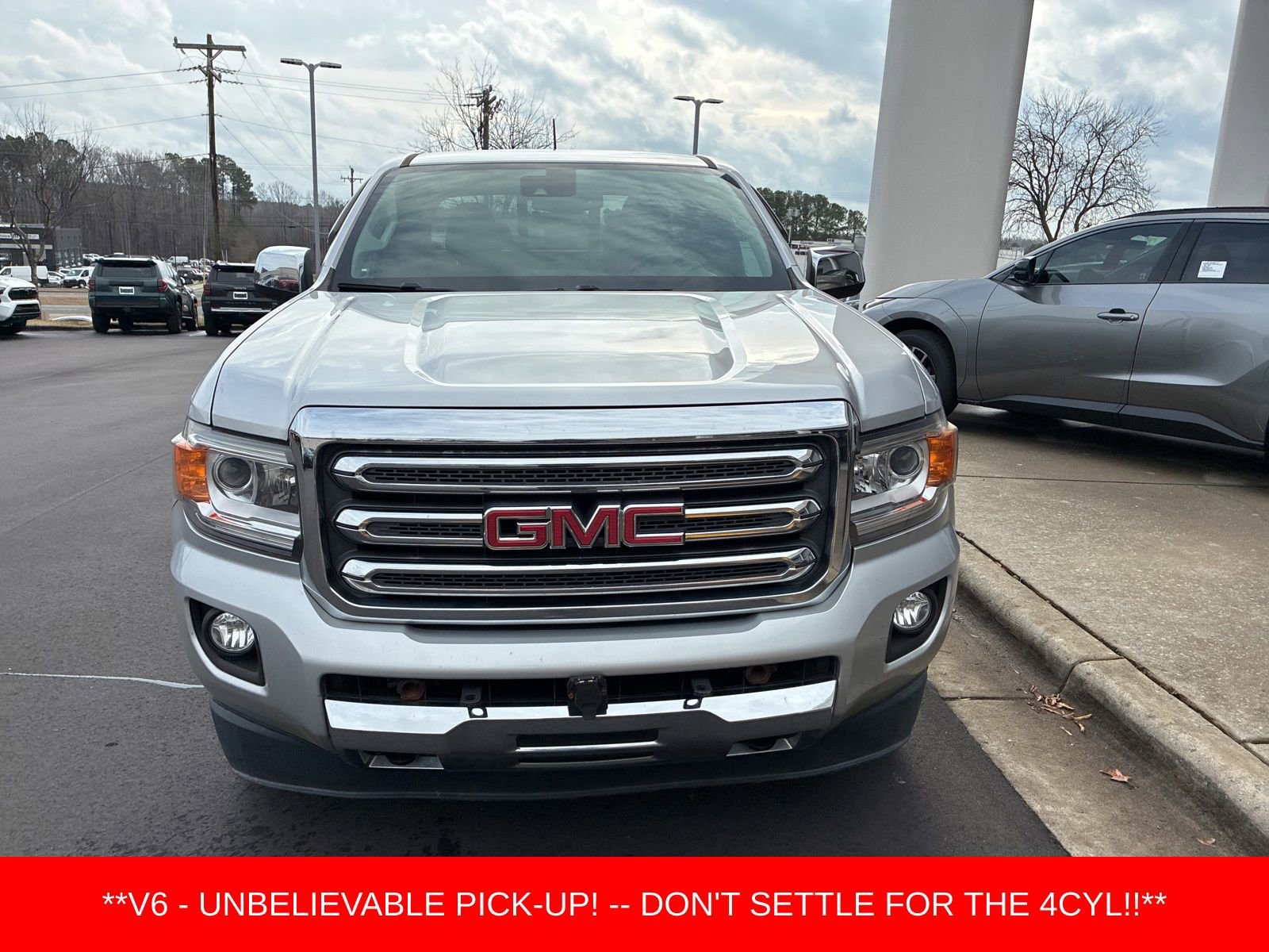Used 2016 GMC Canyon SLT w/ Driver Alert Package image 2