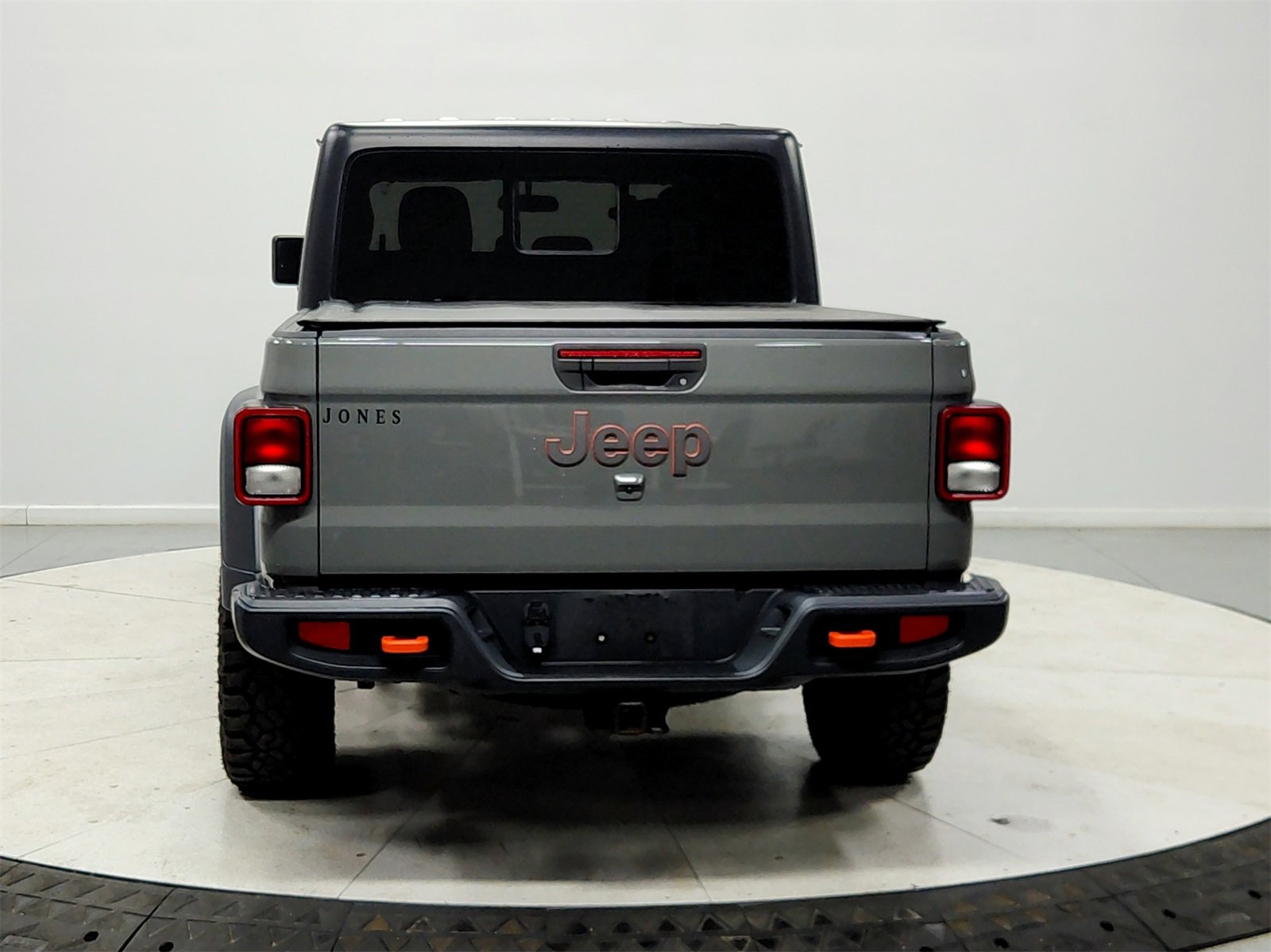 Used 2021 Jeep Gladiator Mojave w/ Cold Weather Group image 6