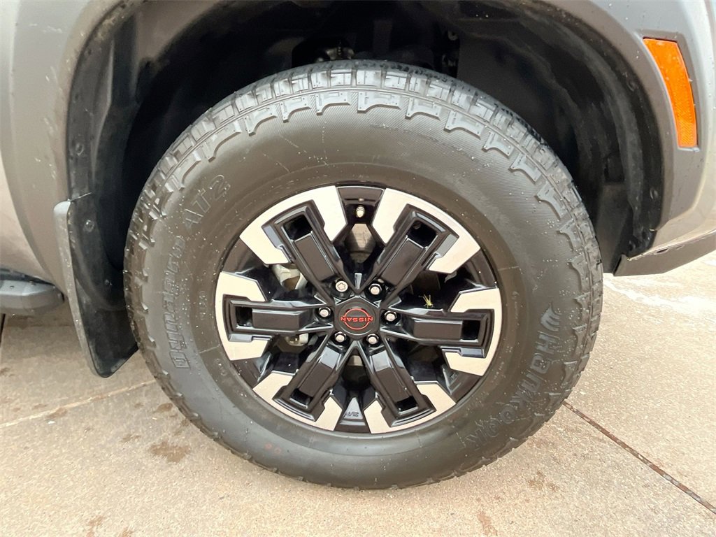 Used 2023 Nissan Frontier PRO-4X w/ Tow Package image 9