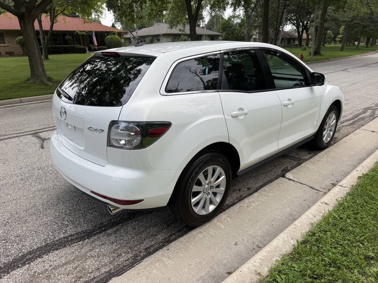Used 2010 MAZDA CX-7 i Sport w/ Convenience Pkg FWD image 5