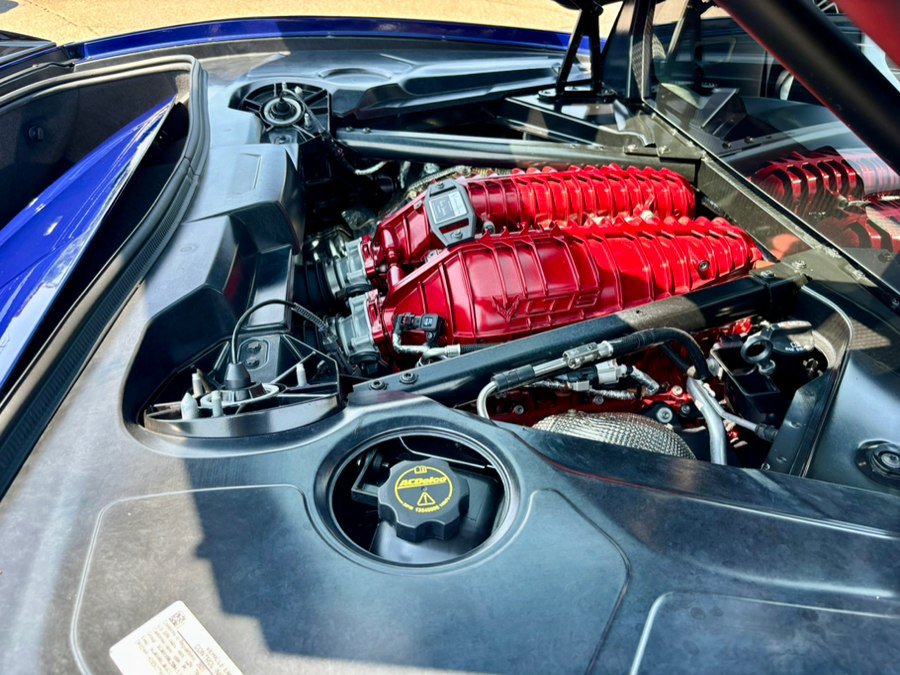 Used 2025 Chevrolet Corvette Z06 RWD image 29