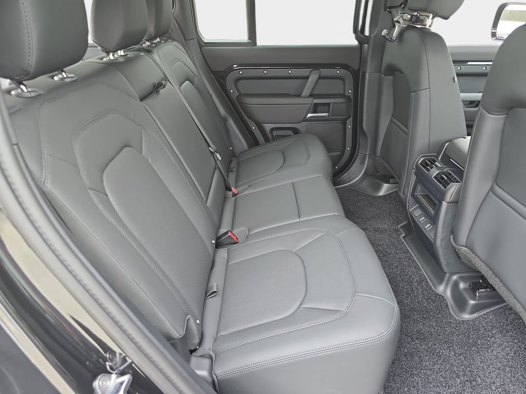 New 2026 Land Rover Defender 110 S AWD/4WD image 11