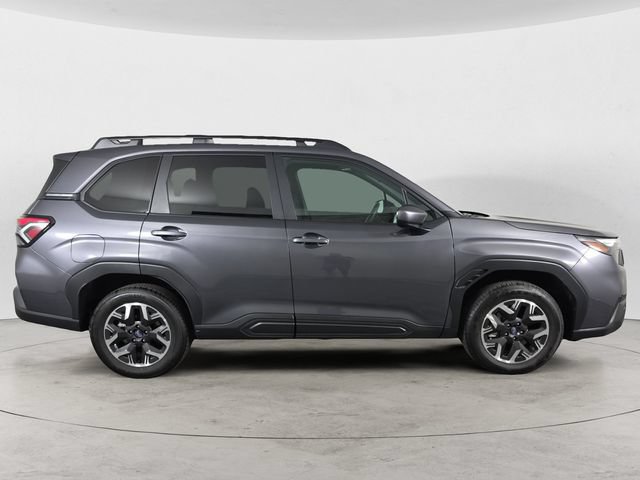 Certified 2026 Subaru Forester Premium AWD/4WD image 4
