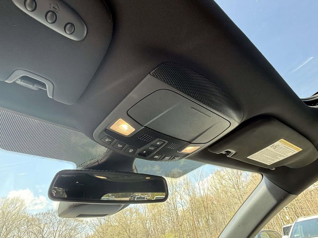 Used 2024 Ford Edge ST w/ Equipment Group 401A image 24