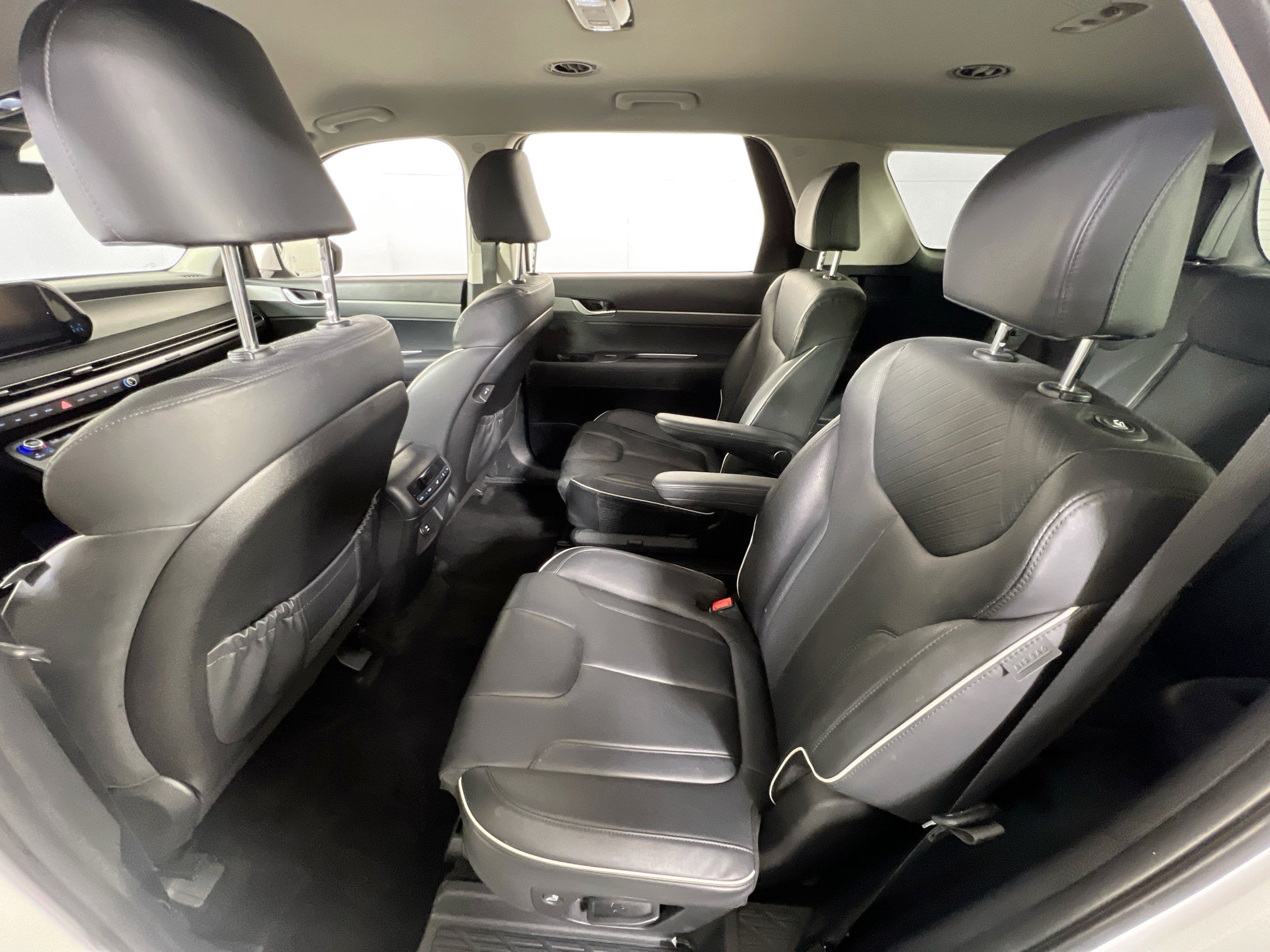 Used 2023 Hyundai Palisade SEL AWD/4WD image 24