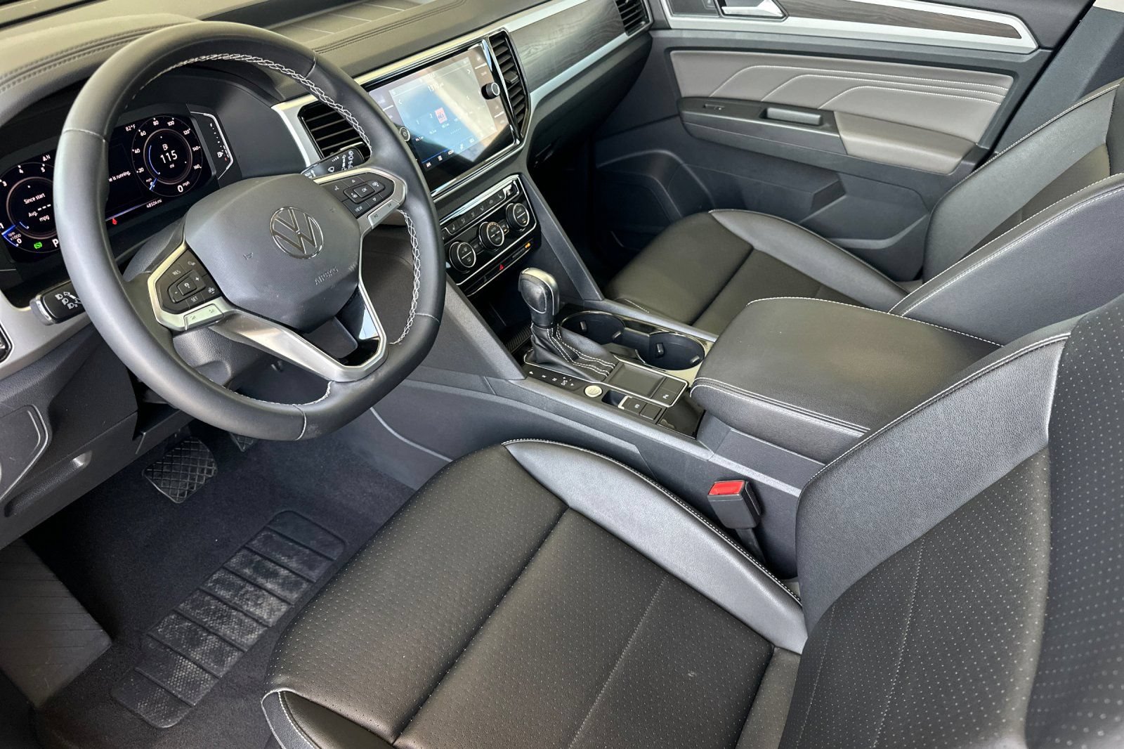Used 2023 Volkswagen Atlas SE FWD image 10