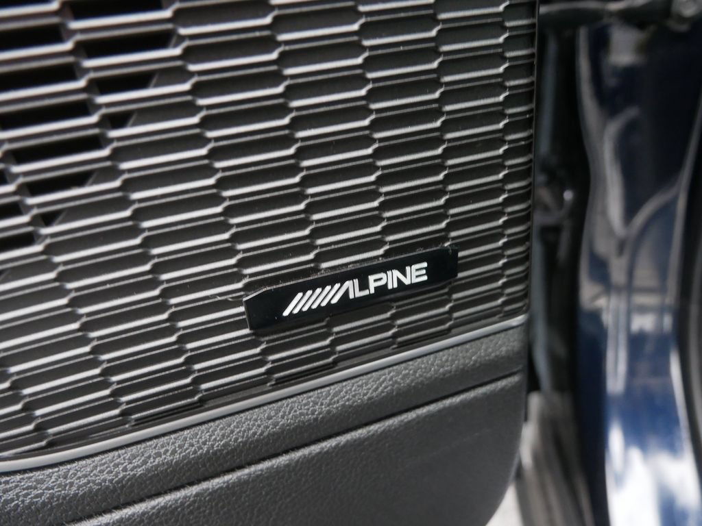 Used 2024 Jeep Grand Cherokee L Limited AWD/4WD image 4