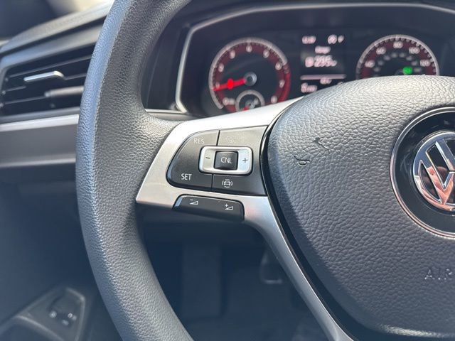 Certified 2021 Volkswagen Jetta R-Line FWD image 17