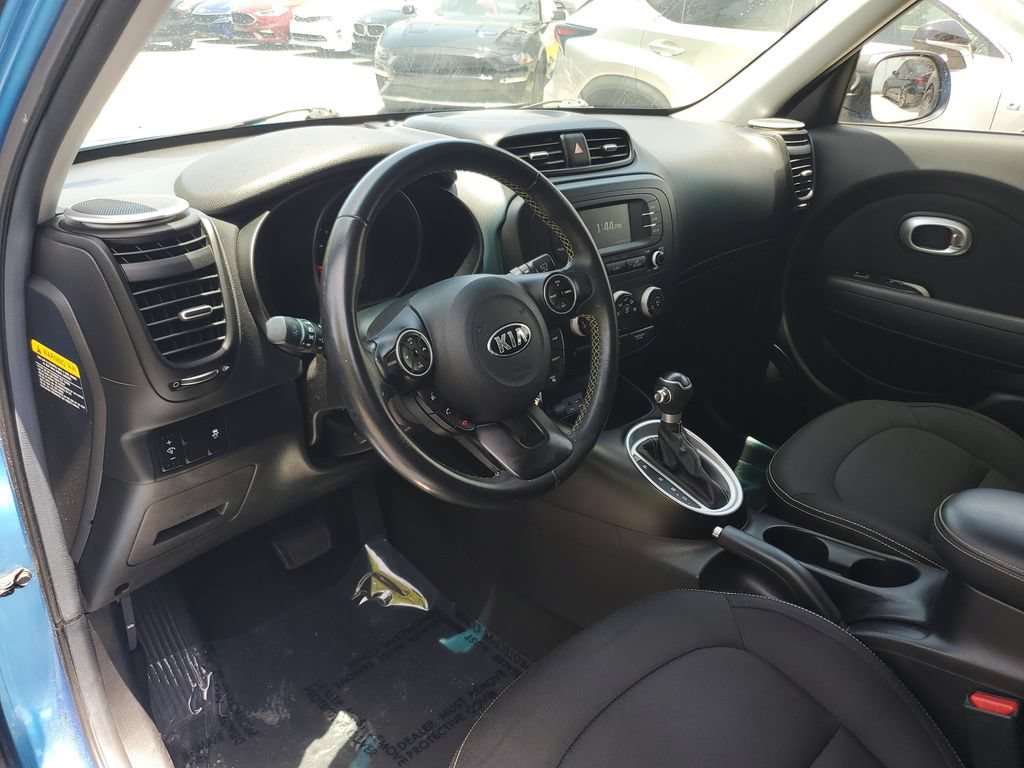 Used 2016 Kia Soul + w/ Designer's Package FWD image 22