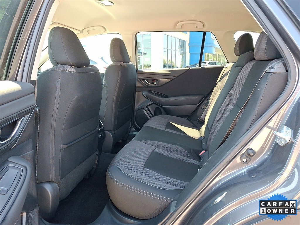 Used 2022 Subaru Outback Premium image 13