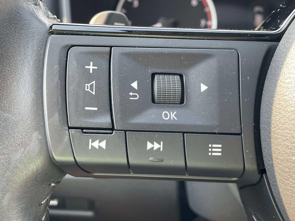 Used 2023 Nissan Rogue SL w/ SL Premium Package AWD/4WD image 31