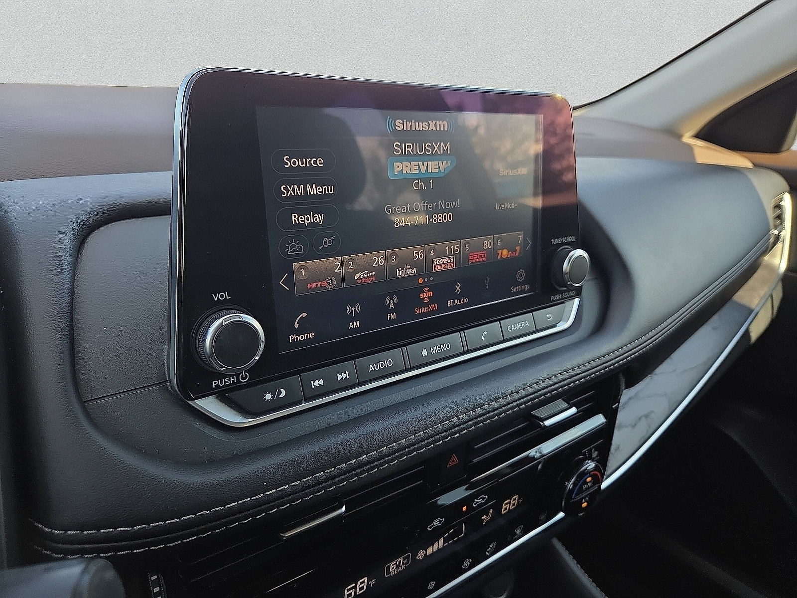Used 2021 Nissan Rogue SL FWD image 18