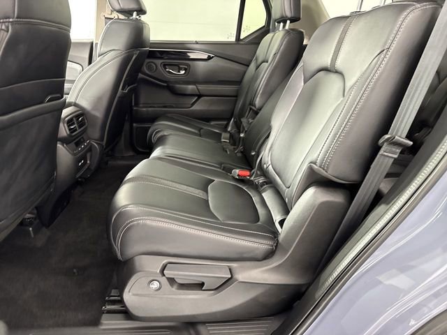 Certified 2023 Honda Pilot Touring image 24