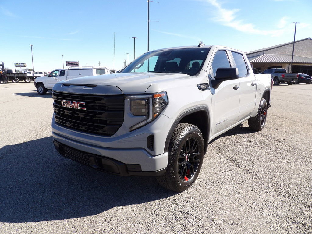 Used 2025 GMC Sierra 1500 Pro w/ Graphite Edition AWD/4WD image 61