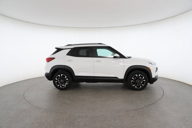 Used 2022 Chevrolet TrailBlazer LT w/ Convenience Package image 23