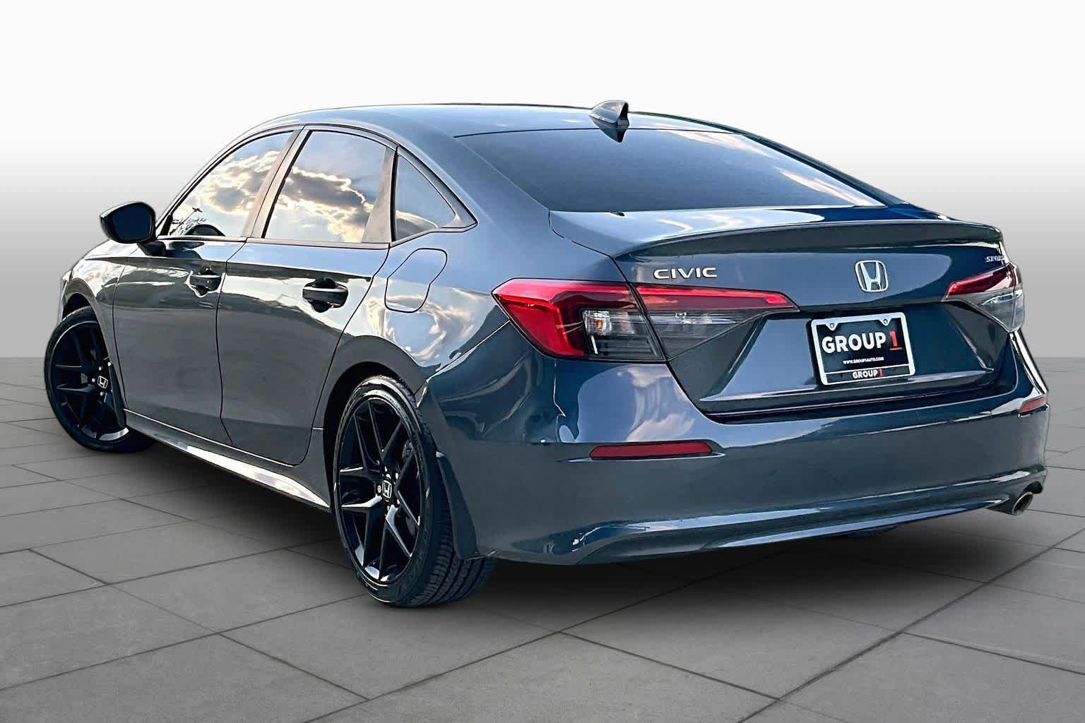 Used 2024 Honda Civic Sport image 12