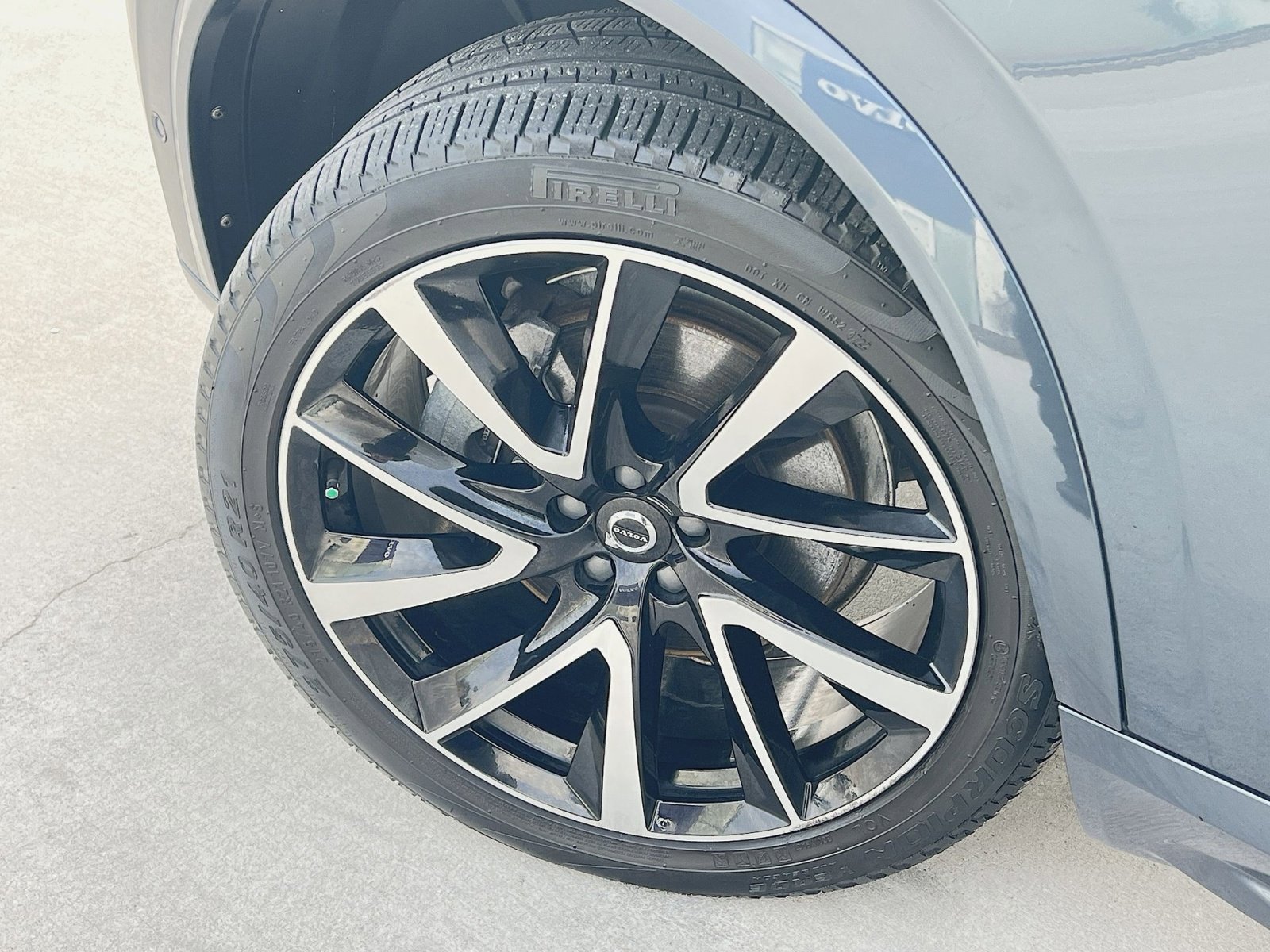 Certified 2023 Volvo XC90 B6 Plus w/ Protection Package Premier image 12