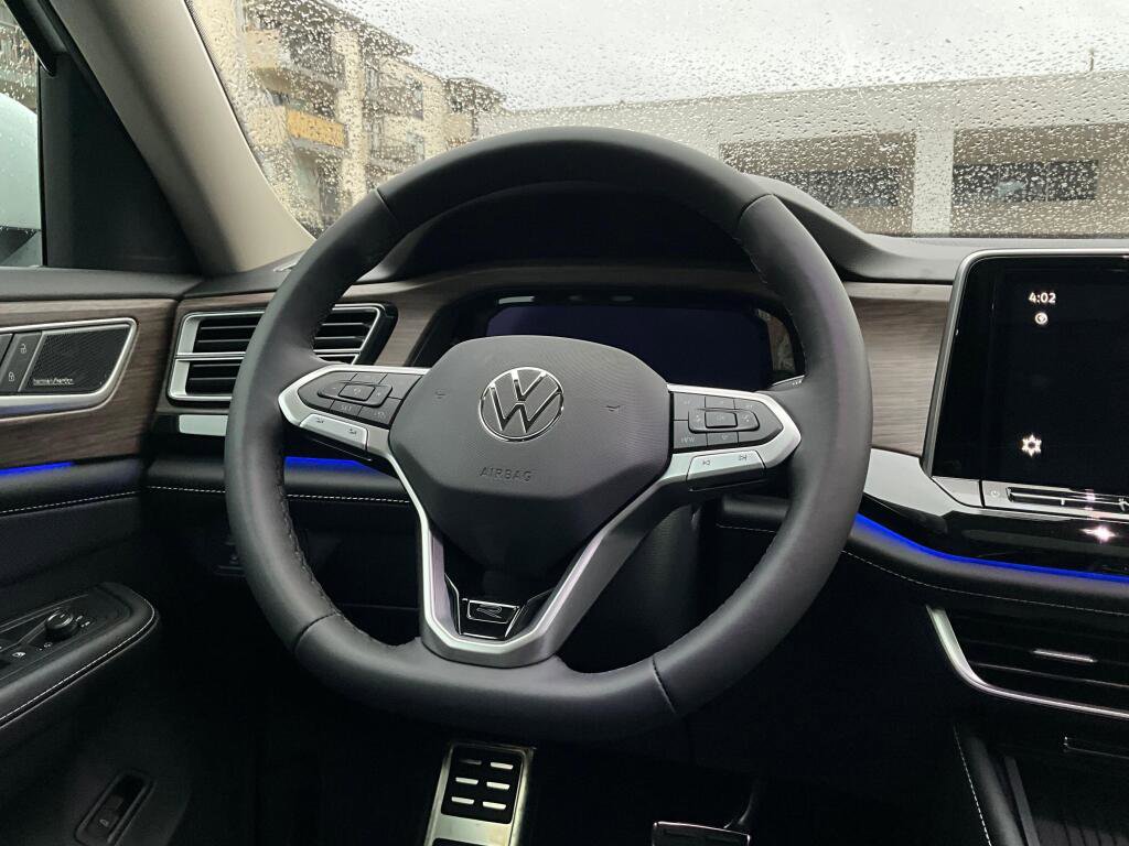 New 2026 Volkswagen Atlas SEL Premium R-Line image 22