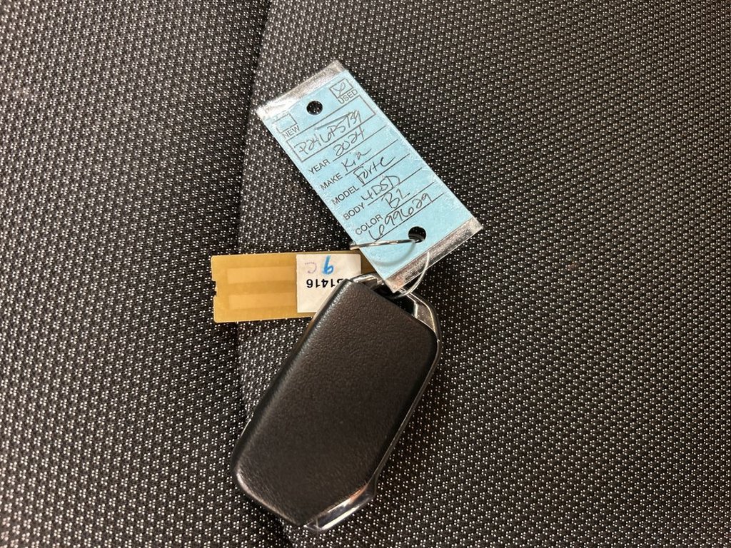 Certified 2024 Kia Forte LXS FWD image 12