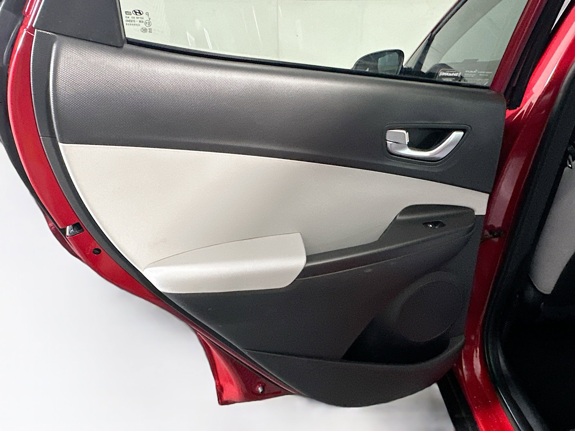 Used 2022 Hyundai Kona SEL w/ Convenience Package image 28