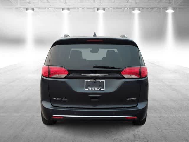 Used 2020 Chrysler Pacifica Limited w/ Advanced Safetytec Group FWD image 7