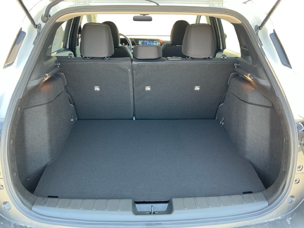 New 2027 Nissan Kicks SV AWD/4WD image 14