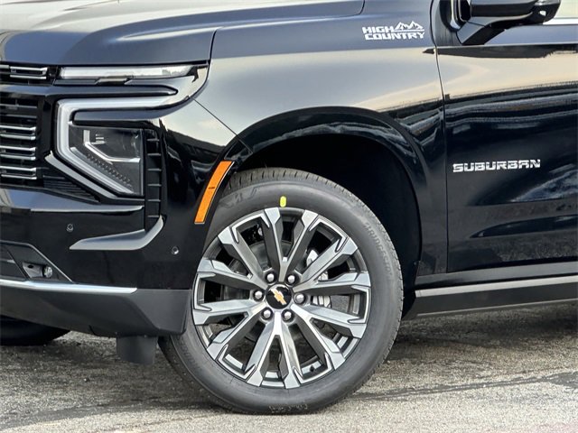 New 2026 Chevrolet Suburban High Country image 8
