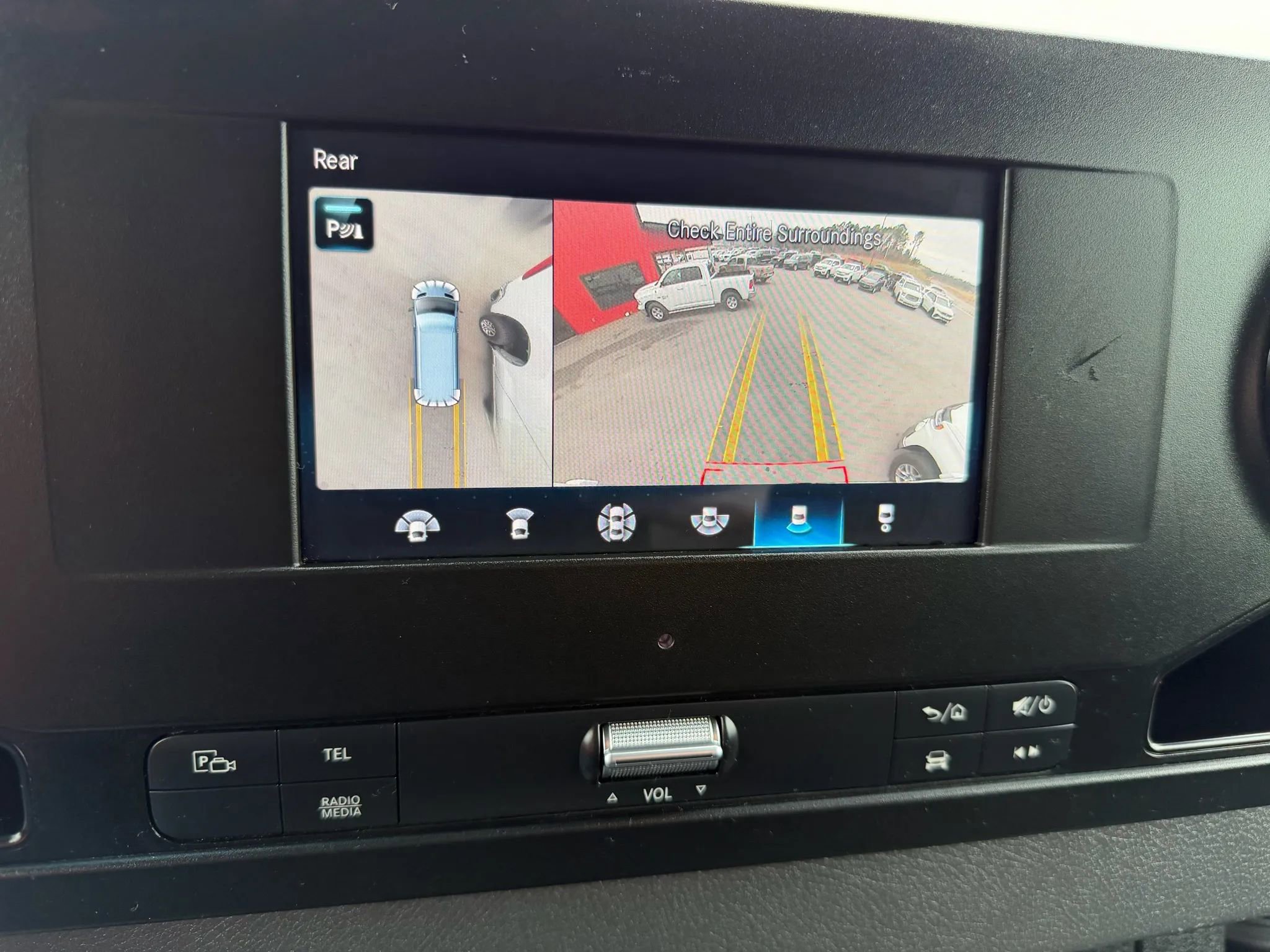 Used 2022 Mercedes-Benz Sprinter 1500 image 9