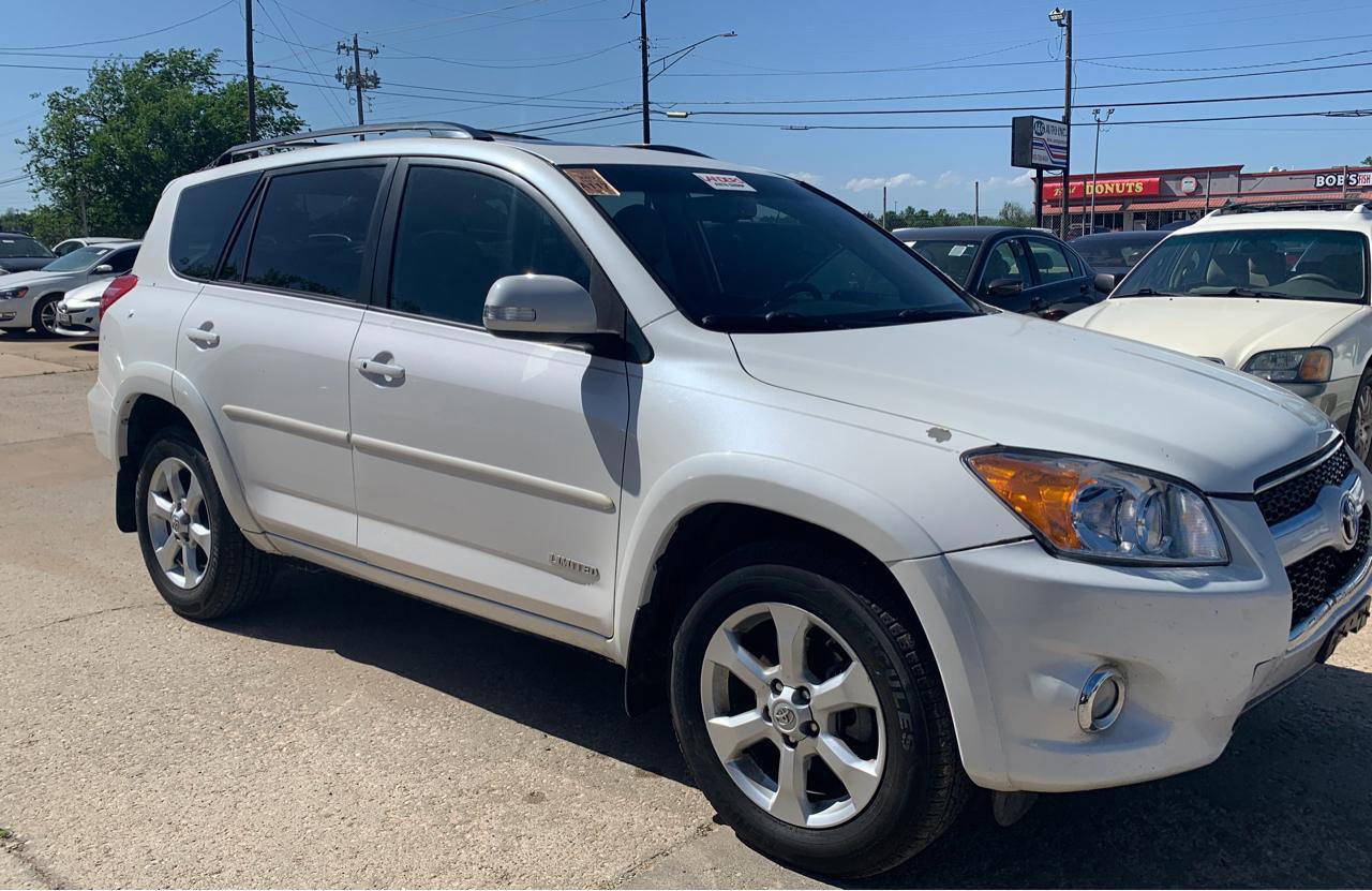 Used 2010 Toyota RAV4 Limited FWD image 3