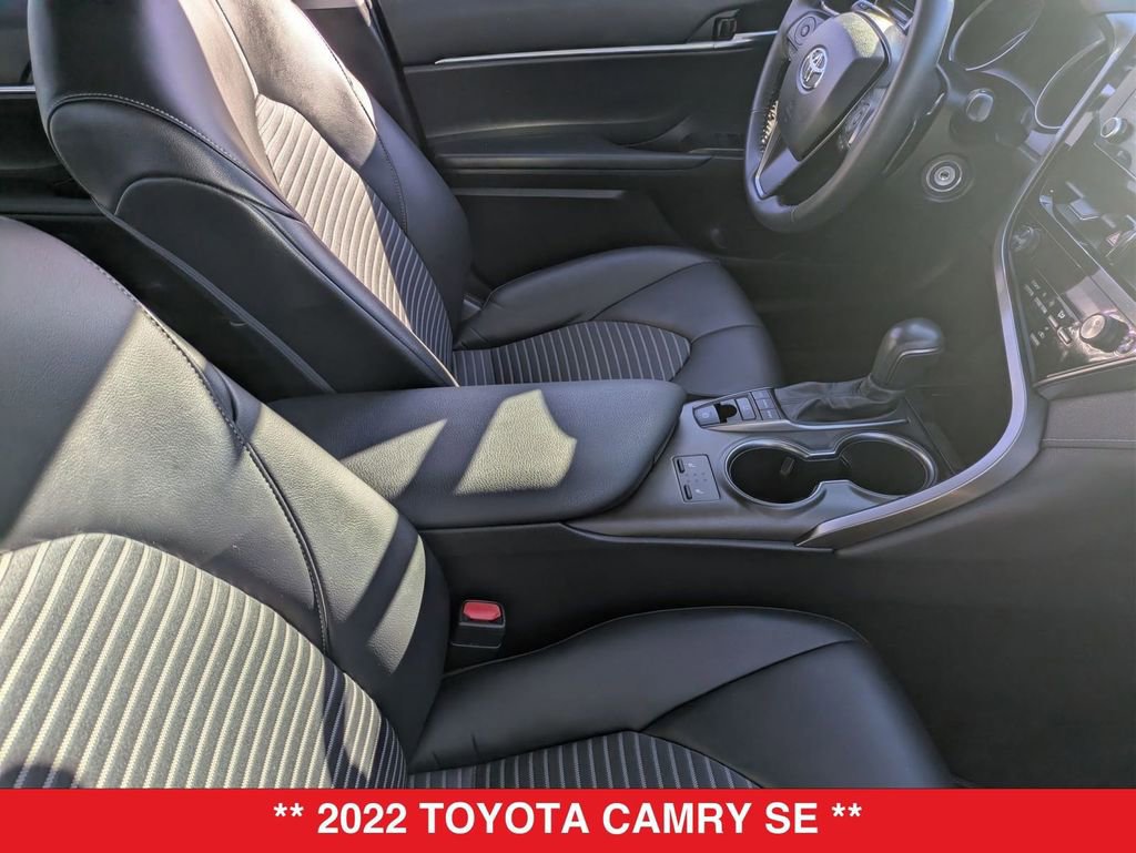 Used 2022 Toyota Camry SE image 37
